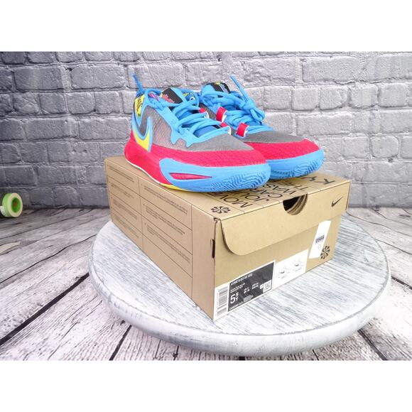 Nike Kyrie 8 GO Black Blue Red GS DQ8080-012 Size 5.5Y New In Box - Picture 1 of 12